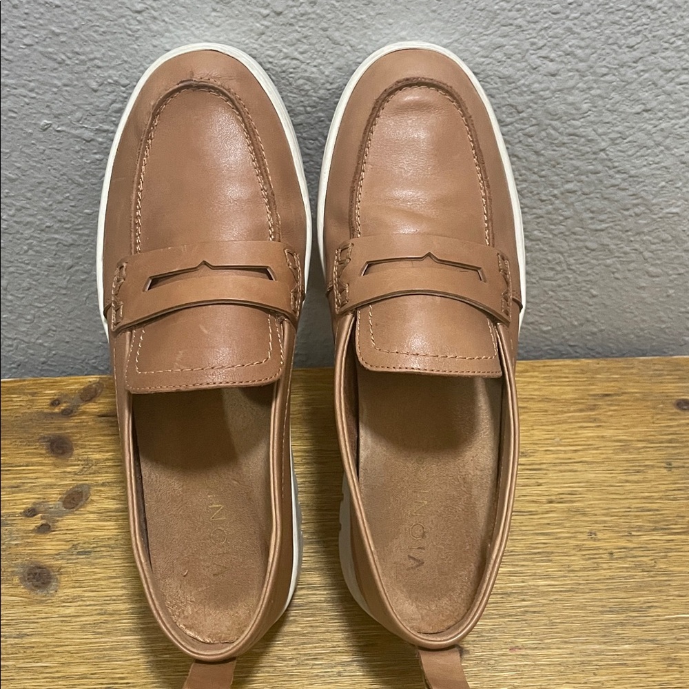 Vionic Uptown Loafer, size 8 - Picture 8 of 9